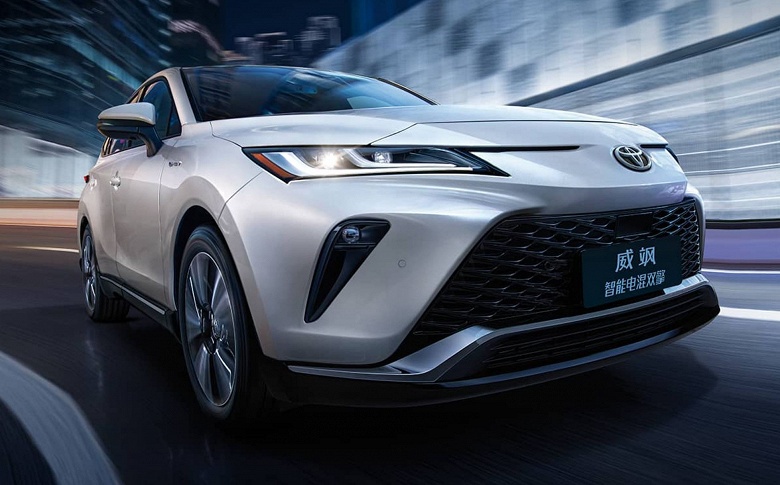 Toyota смогла, а Honda и Nissan &mdash; нет. Toyota смогла нарастить продажи своих машин в Китае в годовом выражении, а продажи Nissan падают уже восемь месяцев подряд