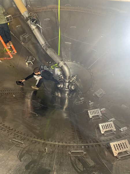 &laquo;Starship просто гигантский&raquo;. Новейший космический корабль показали внутри