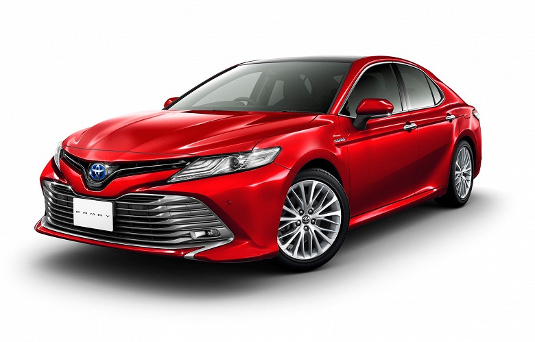 Toyota Camry за 2,7 млн рублей, Land Cruiser &mdash; за 5,548 млн рублей. Названы самые популярные автомобили с пробегом у российских дилеров