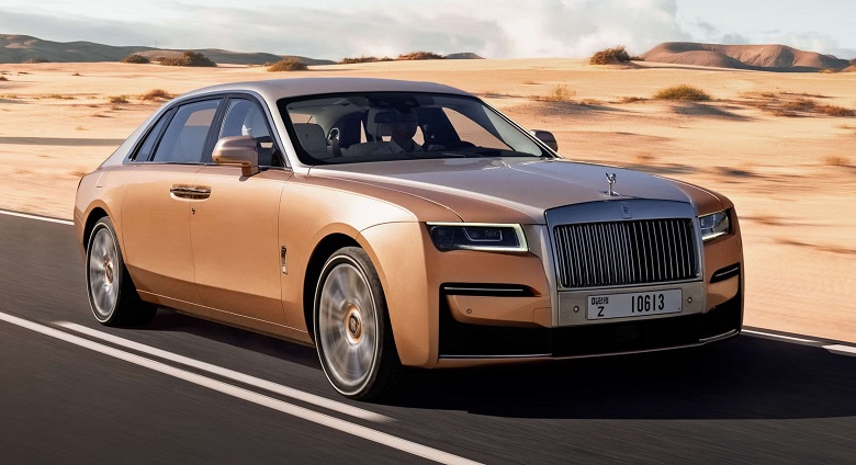 &laquo;Российский Rolls-Royce&raquo; существенно подорожал: Aurus Senat уже едва ли не в полтора раза дороже Rolls-Royce Ghost 2024