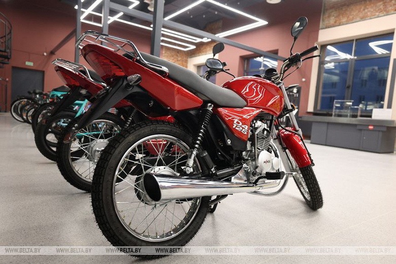 Какой же он белорусский: в мотоцикле Minsk D4 125 &mdash; более половины китайских деталей, как утверждает главный редактор &laquo;За рулем&raquo;