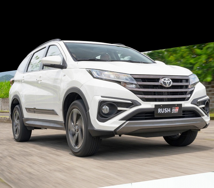 Большой семиместный кроссовер Toyota с расходом 5,5&ndash;6 л на 100 км &mdash; дешевле аналогов из Китая. В России подешевели Toyota Rush