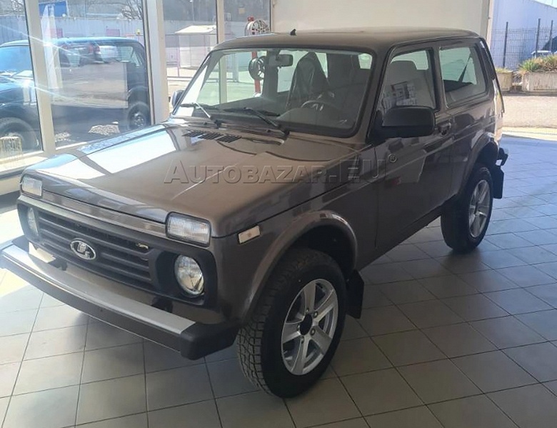 2 млн рублей &mdash; недорого за российскую легенду? Новые Lada Niva Legend начали продавать в Словакии за немалые деньги