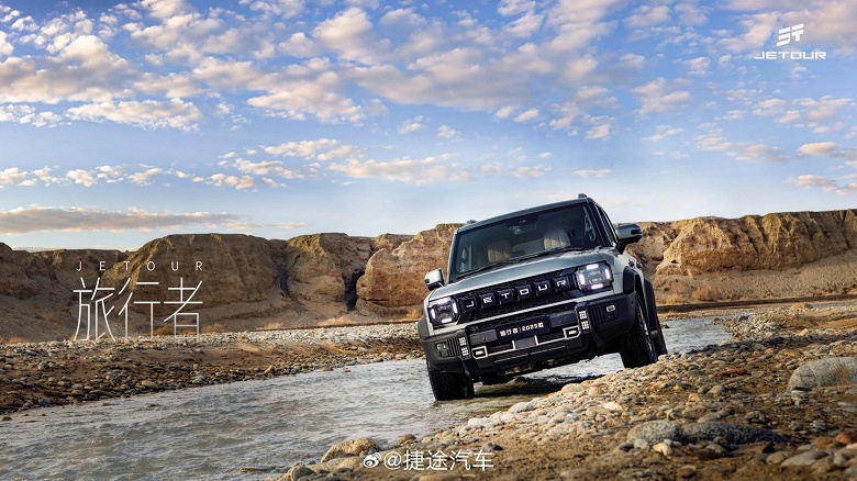 Представлен брутальный внедорожник Jetour Traveler 2025 дешевле $20 000