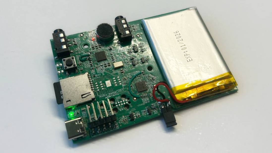 Разработка диктофона в виде бейджа - 7