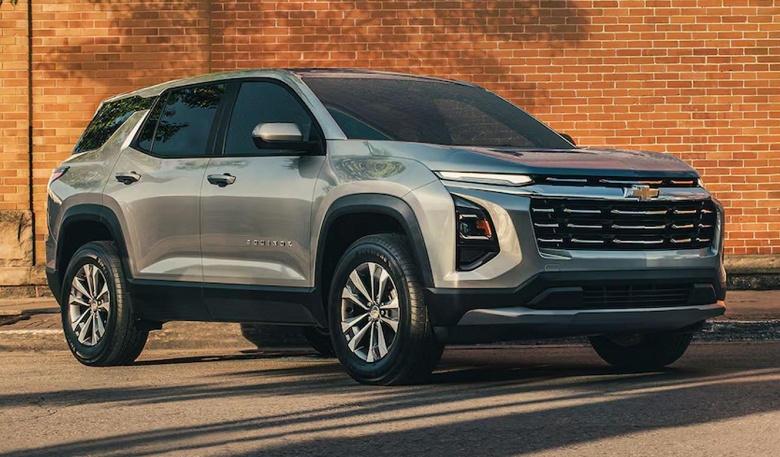 Новейший Chevrolet Equinox подешевел в России на 350 тыс. рублей за два месяца: 175-сильный кроссовер с 8-ступенчатым &laquo;автоматом&raquo; предлагают за 3,55 млн рублей