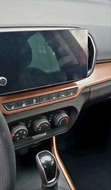 Товарные Lada Iskra уже отгружают дилерам