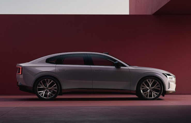 Производство электрического седана Volvo ES90 стартует летом с рекордно низким углеродным следом