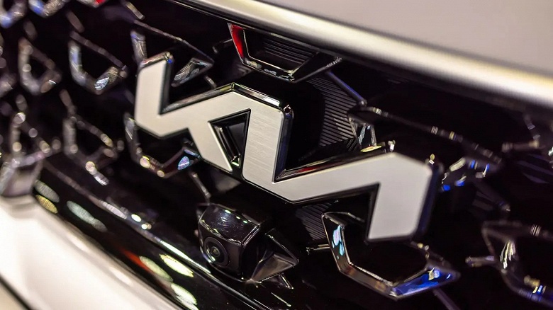 Представлены Kia XCeed 2025 и Picanto 2025: проще и дешевле