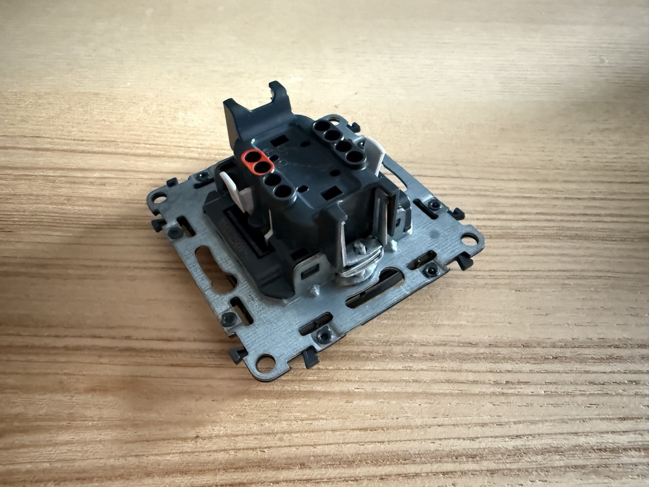 Выключатели в умном доме, делаем глупое умным - 10