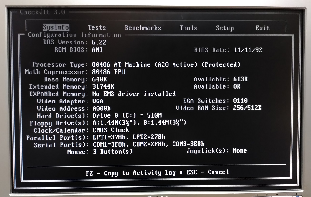 32 Мегабайта памяти - и это в 1992 году! У меня в 1994 было только 8 (((
