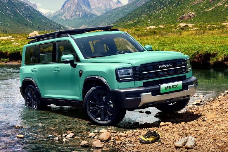 В Казахстане официально появятся три новых кроссовера Haval, и совсем не такие, как в России. В соседней стране будут продавать даже новейший Haval H6L и Haval V7