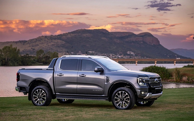 Bronco, Explorer, F-150, Transit &mdash; Ford массово регистрирует названия внедорожников и пикапов в России