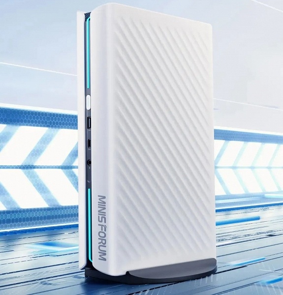 Игровая консоль от мира ПК: AMD Ryzen 9 8945HX, дискретная Nvidia GeForce RTX 5060, до 96 ГБ ОЗУ и 8 ТБ SSD помещаются в крошечном корпусе Atomic Hero G1 Pro