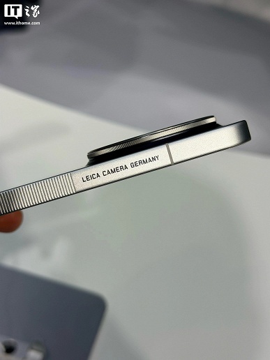 Топовый камерофон Xiaomi Leica Leitzphone показали вживую со всех сторон сразу после анонса