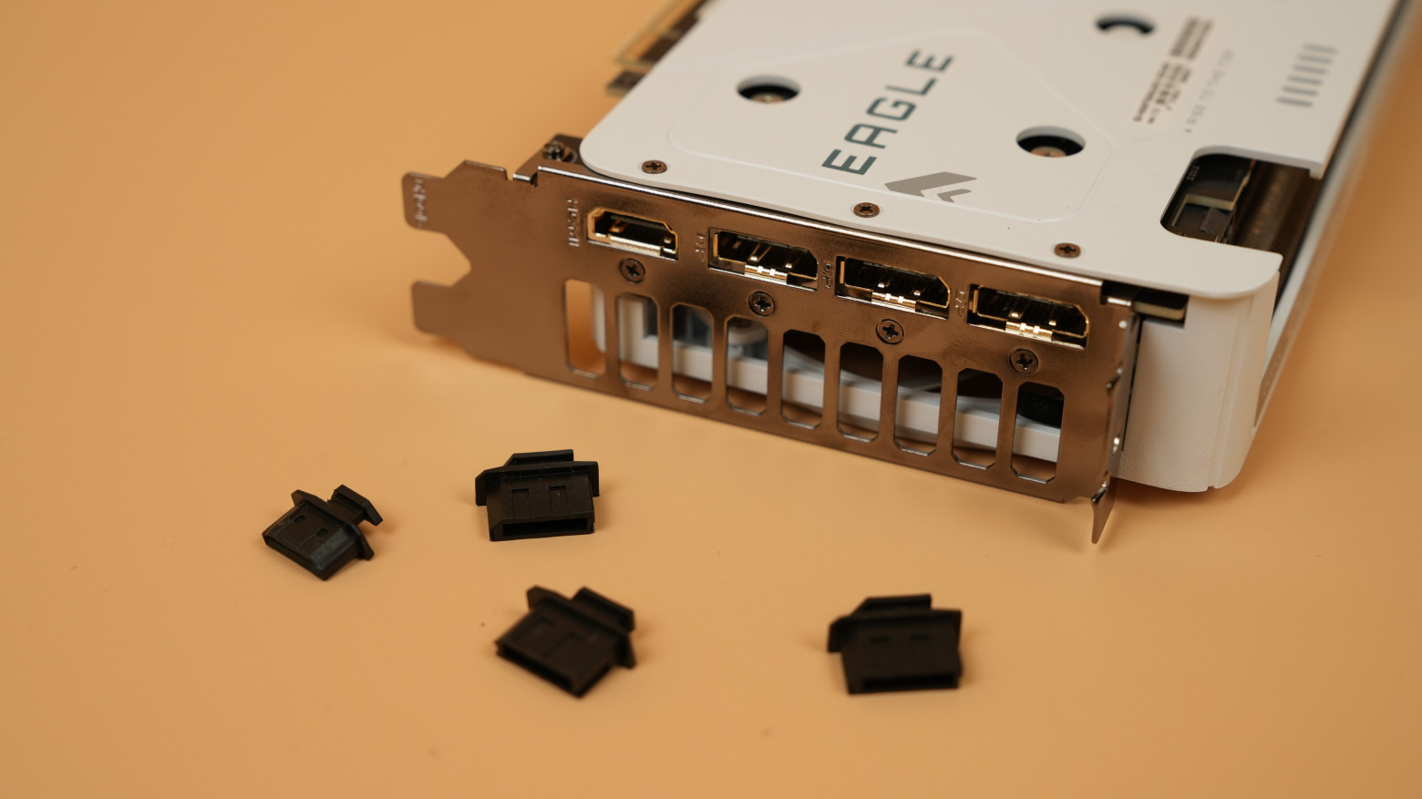 Обзор видеокарты Gigabyte GeForce RTX 5060 Ti EAGLE OC ICE 8G - 12 Обзор видеокарты Gigabyte GeForce RTX 5060 Ti EAGLE OC ICE 8G - 12