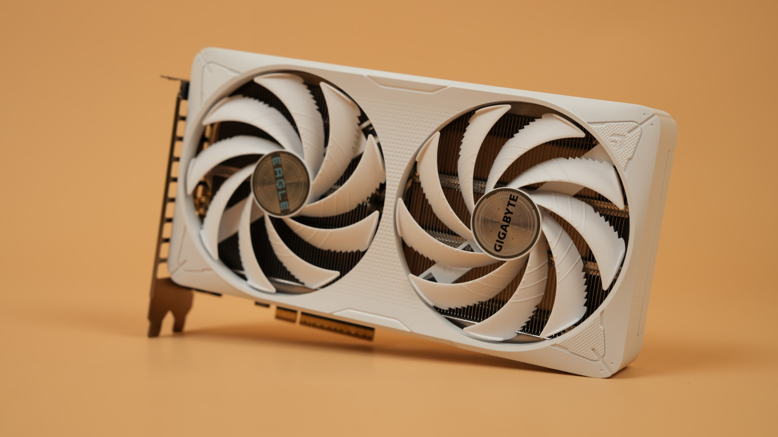 Обзор видеокарты Gigabyte GeForce RTX 5060 Ti EAGLE OC ICE 8G - 27 Обзор видеокарты Gigabyte GeForce RTX 5060 Ti EAGLE OC ICE 8G - 27