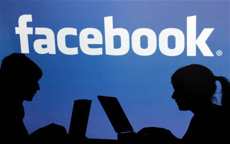 Facebook / Facebook будет предупреждать немцев об использовании пользовательских данных