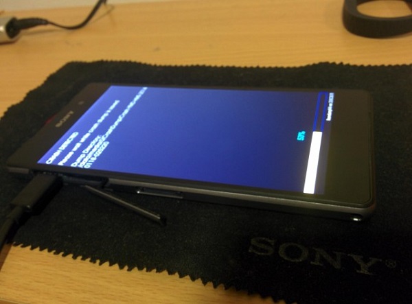 Cтали доступны изображения пользовательского интерфейса устройства Sony D6503
