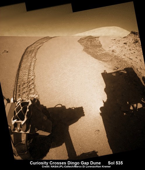 Curiosity без проблем пересек песчаные дюны