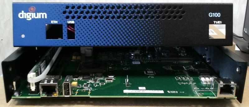 Digium G100 / G200 E1/T1/PRI маршрутизатор Digium G100 / G200 E1/T1/PRI маршрутизатор