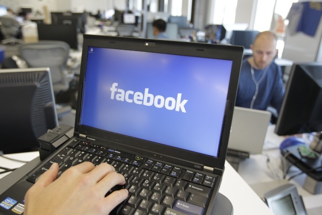 Facebook запустит сервис поиска работы
