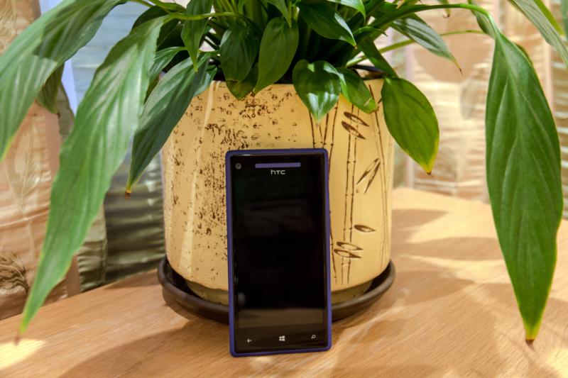 HTC Windows Phone 8X – легкость новизны