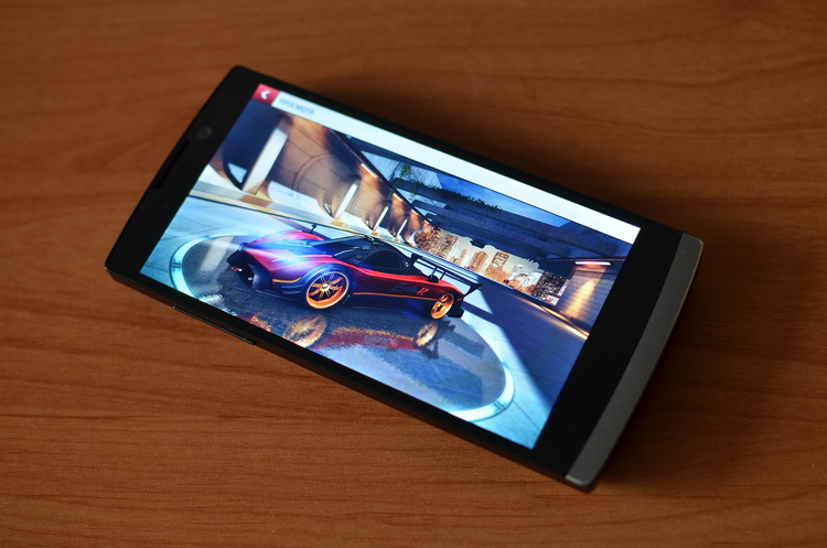 Highscreen Boost 2 SE поступил в продажу: подробности плюс фото и мнение «из первых рук»