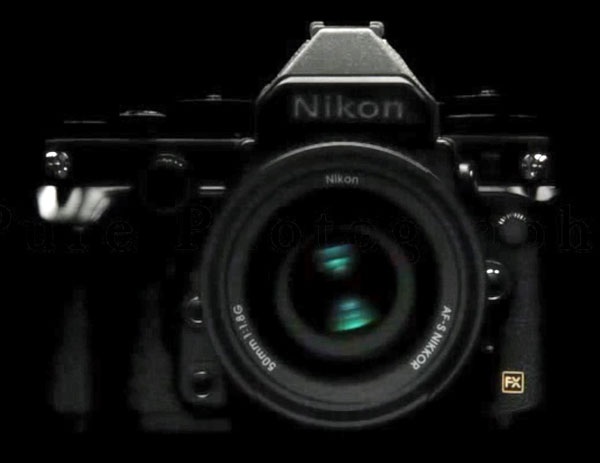 Новая камера Nikon внешне напоминает популярный пленочный аппарат Nikon FM2