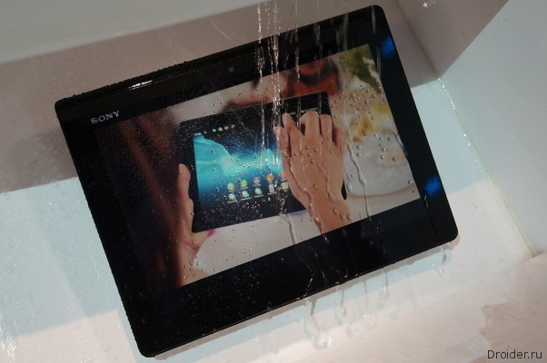 Sony Xperia Tablet S — тонкий и алюминиевый [First look]
