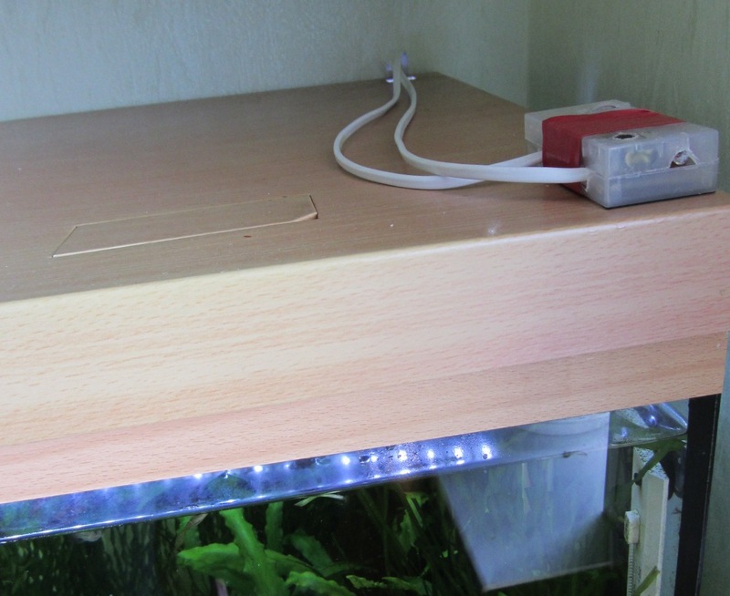 Автоматический светильник для аквариума на МК PIC12