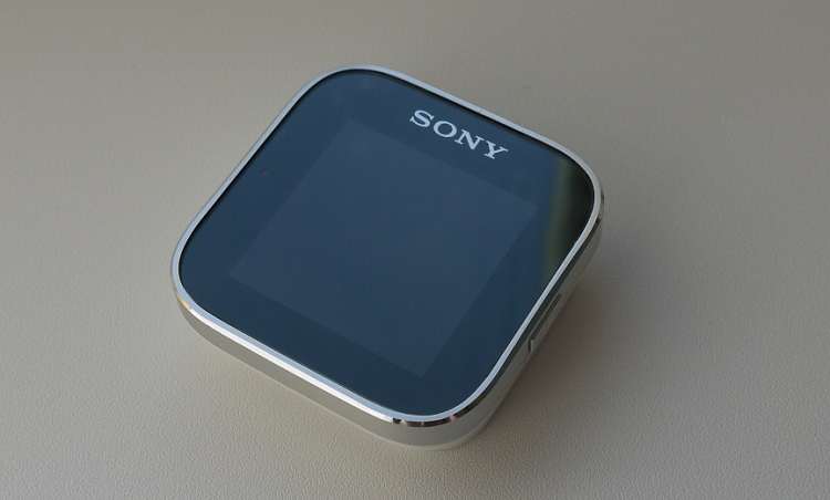 Больше, чем часы: обзор Sony SmartWatch