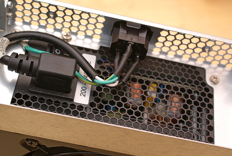 Домашний сервер/NAS на платформе Mini ITX