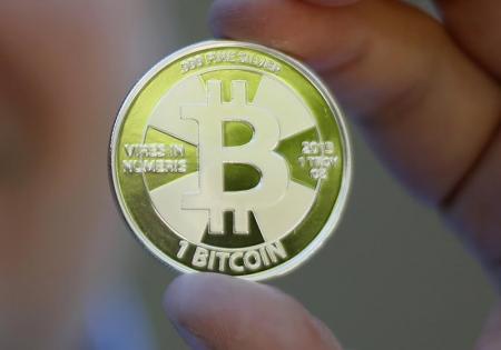 Курс bitcoin в Китае сразу же упал примерно на 20%