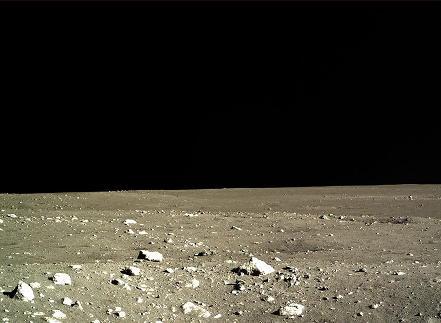 Китайское космическое агентство опубликовало новые снимки с Луны