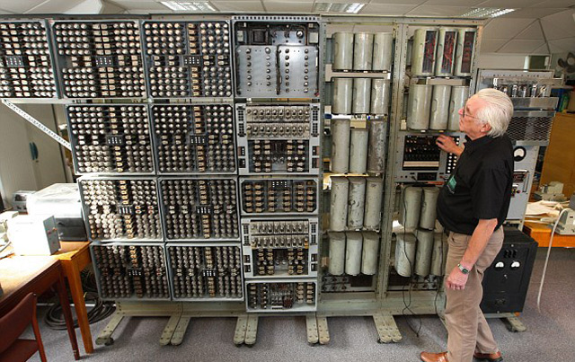 Компьютер 1951 года восстановлен и вступил в строй