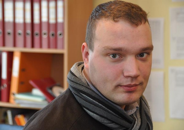 Латвийский учитель был арестован полицией за публикацию книги по истории для своих студентов на своем сайте