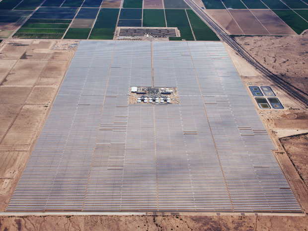 Новая 280 мегаваттная «солнечная» электростанция может работать в течение 6 часов после заката