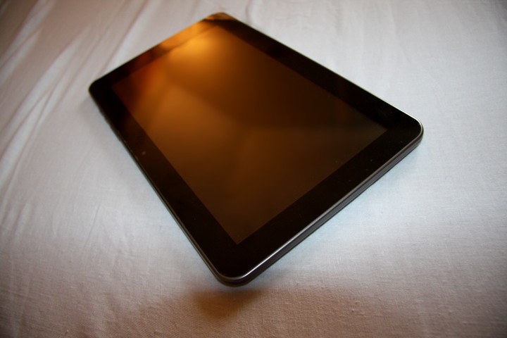 Обзор 10 дюймового планшета с IPS экраном