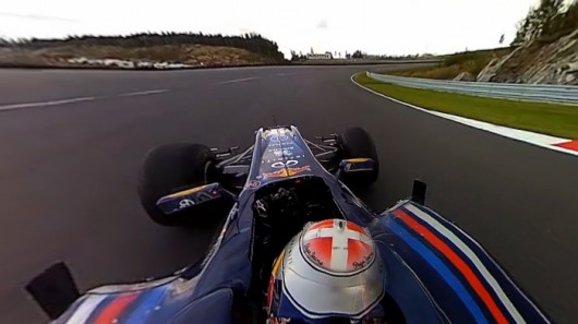 Панорамное видео из кабины болида Формулы 1