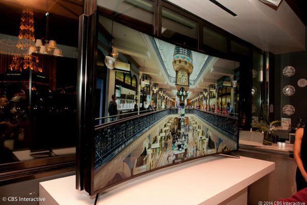 Гибкий телевизор Samsung имеет разрешение 4K