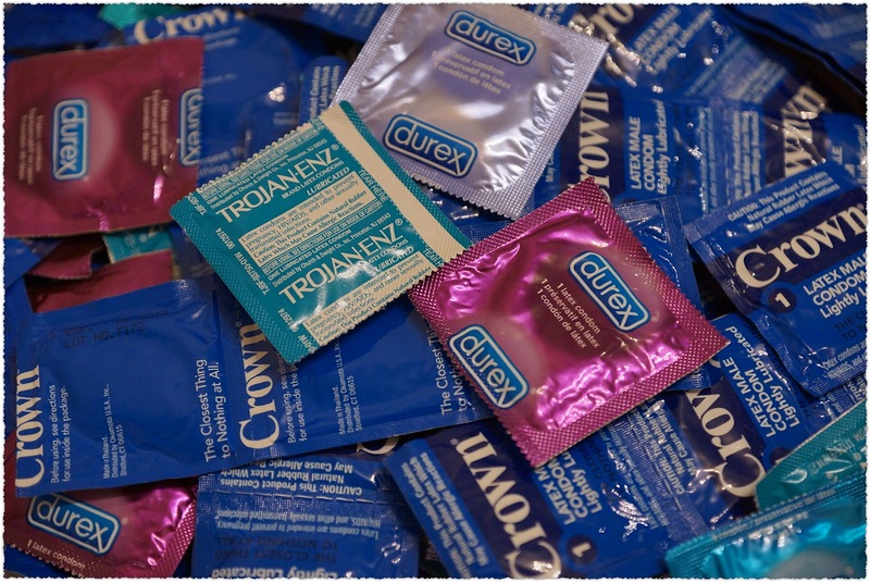 Покупаем презервативы в США