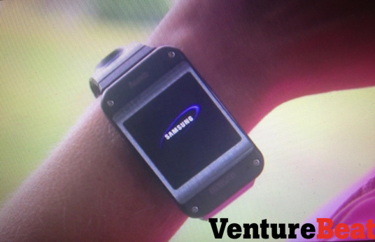Одно из назначений устройства Samsung Galaxy Gear — служить монитором здорового образа жизни