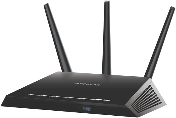 Роутер Netgear Nighthawk AC1900 (R7000) поддерживает суммарную скорость 1900 Мбит/с