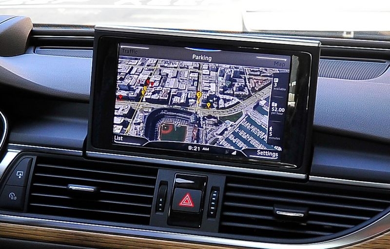 Система предсказания свободной парковки от Audi
