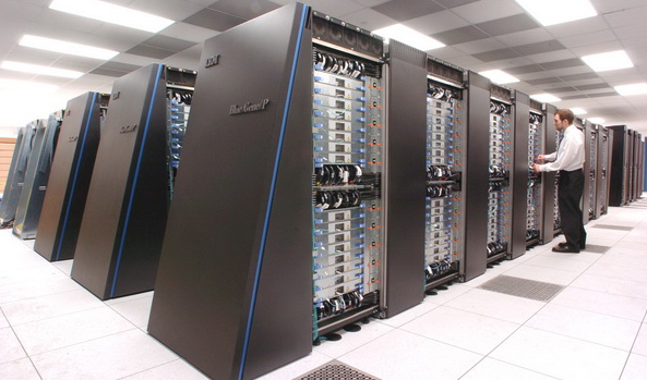 Суперкомпьютер IBM моделирует развитие Вселенной