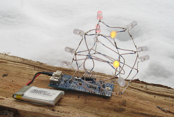 Светодиодная новогодняя елка на Arduino за один вечер