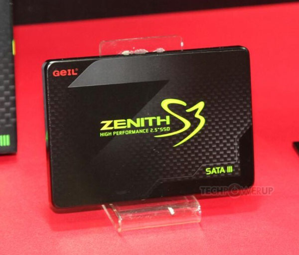 В накопителях GeIL Zenith используются контроллеры SandForce и флэш-память типа MLC NAND