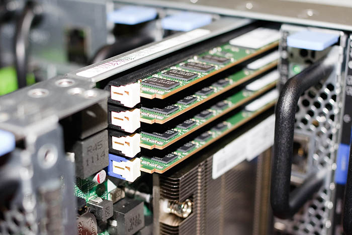 132 сервера в стойке или как уплотниться и не лопнуть image