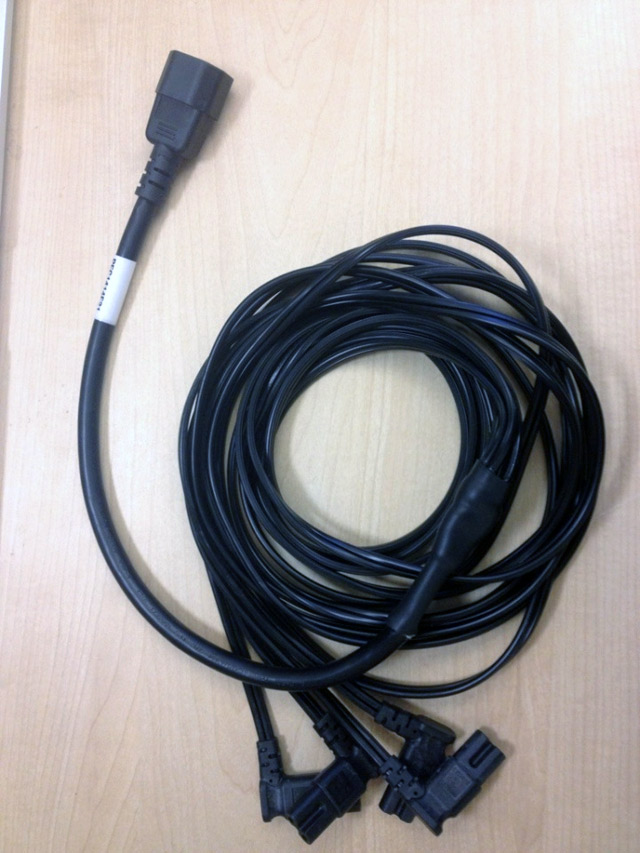 160 Mac Mini в одной серверной стойке 160 Mac Mini в одной серверной стойке